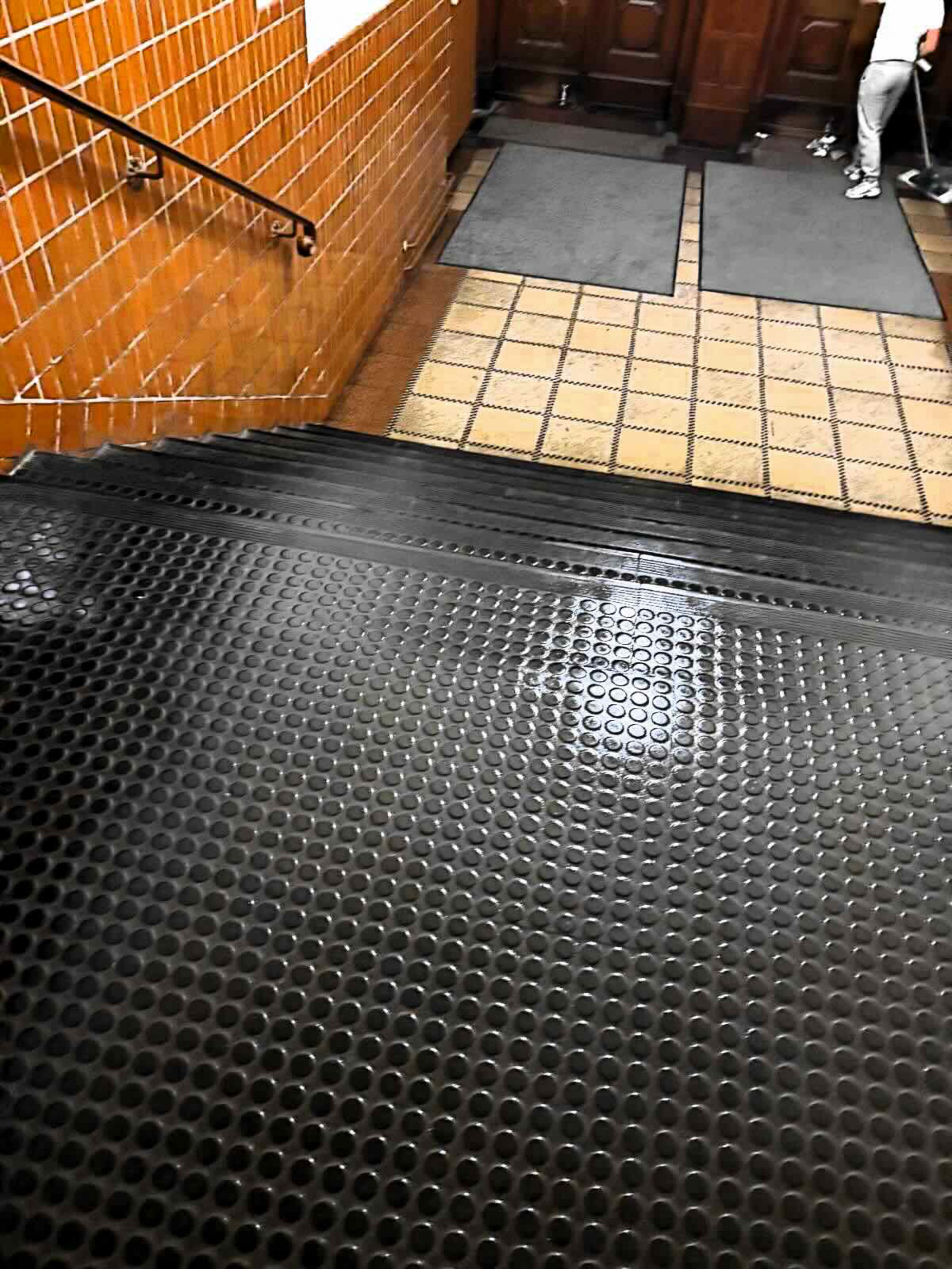 fussboden_hauseingang